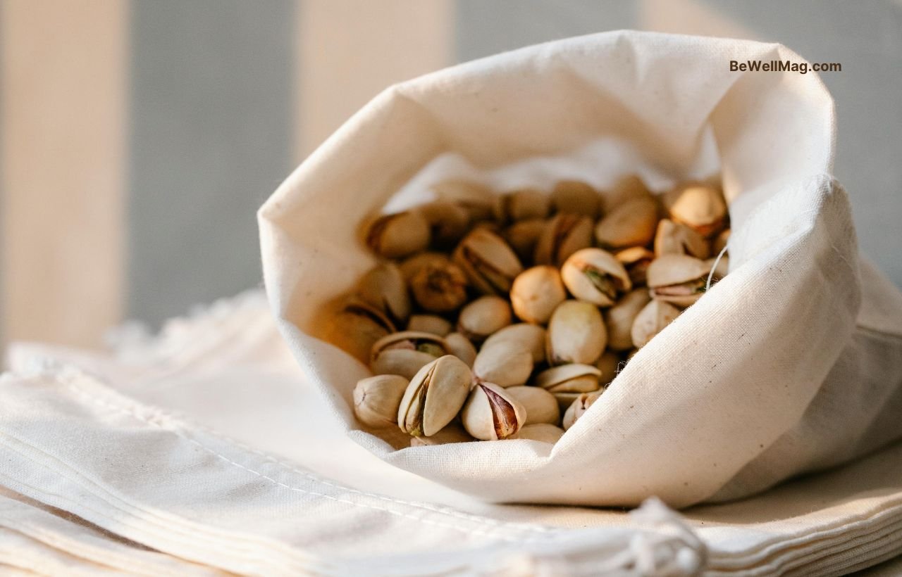 Pistachios-bewellmag.com